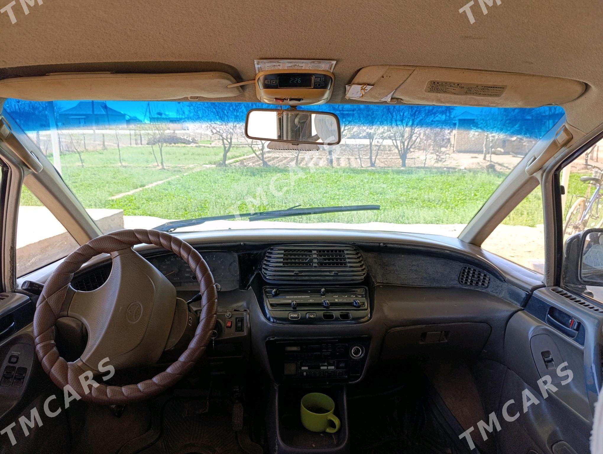 Toyota Previa 1994 - 57 000 TMT - Сакарчага - img 6