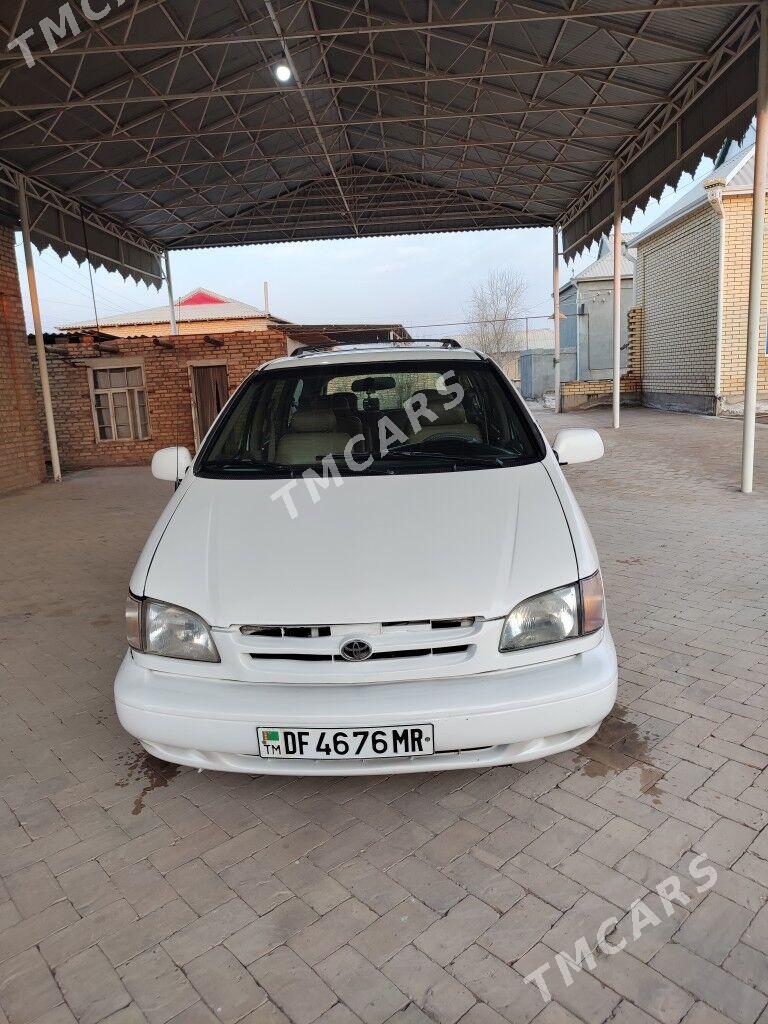 Toyota Sienna 1999 - 135 000 TMT - Байрамали - img 7