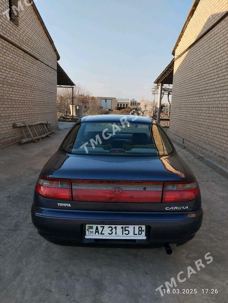 Toyota Carina 1995 - 55 000 TMT - Саят - img 6