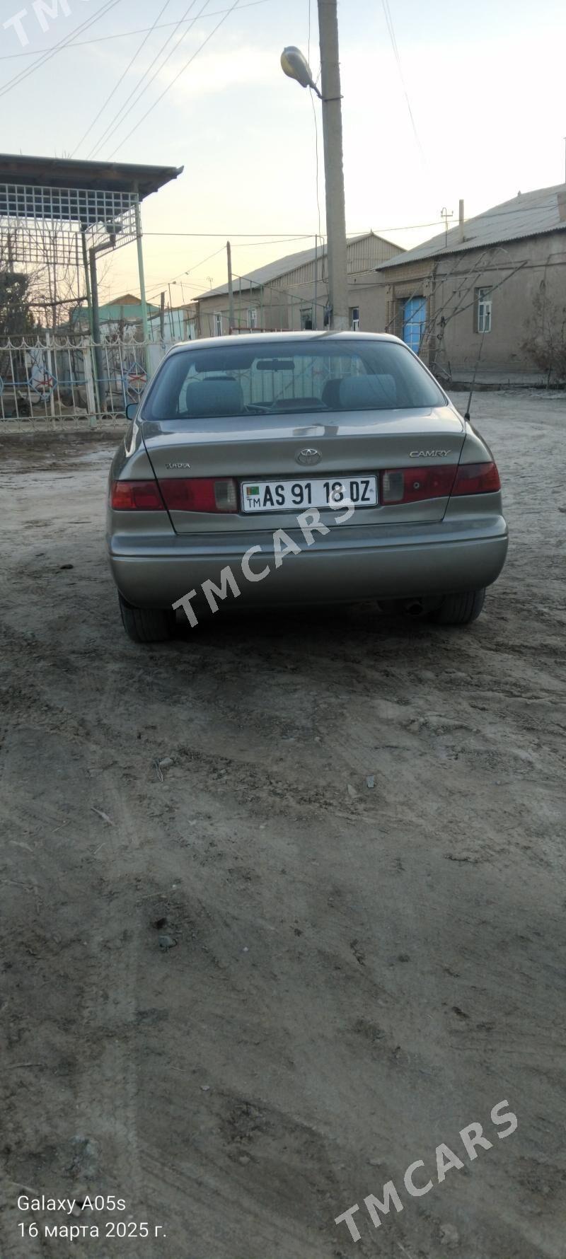 Toyota Camry 2000 - 100 000 TMT - Gurbansoltan Eje - img 2