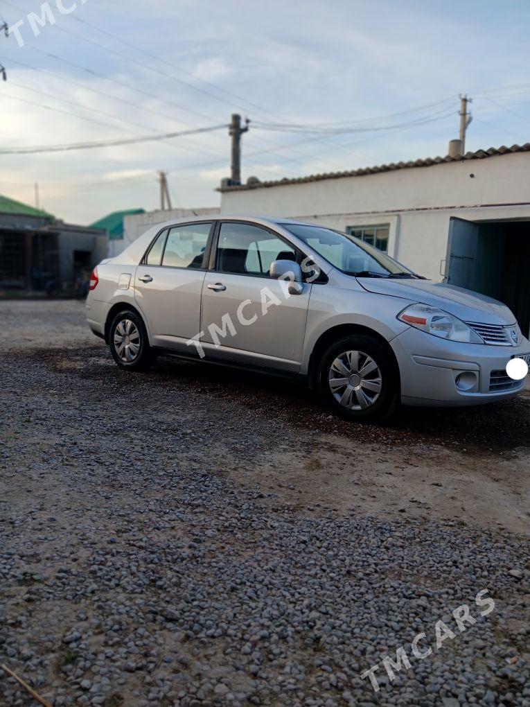 Nissan Versa 2010 - 117 000 TMT - Ашхабад - img 6