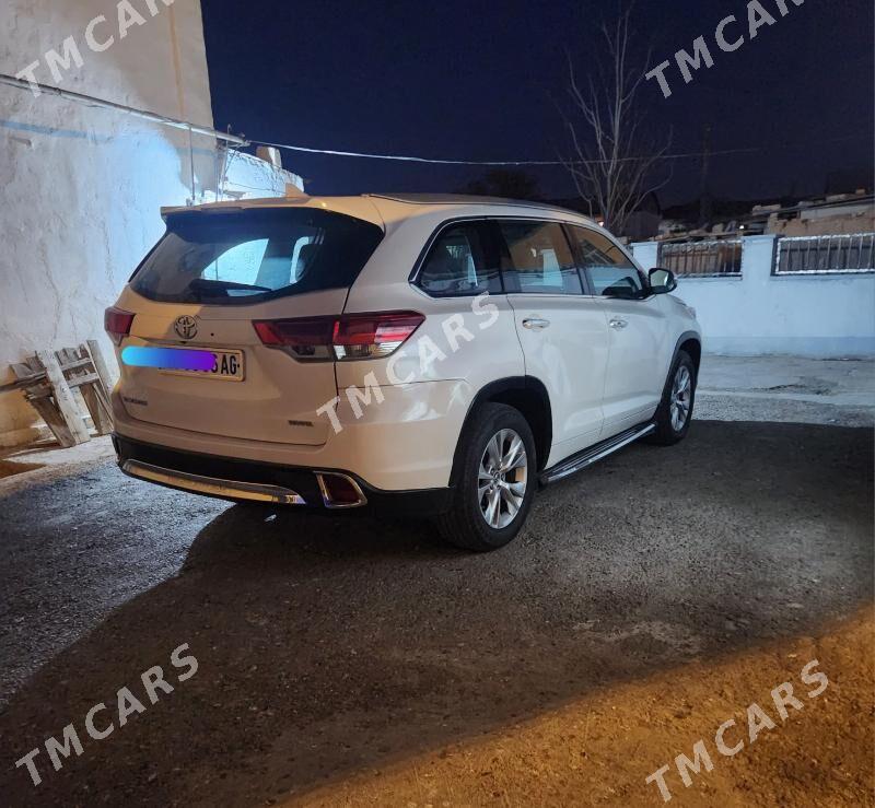 Toyota Highlander 2016 - 323 000 TMT - Aşgabat - img 5