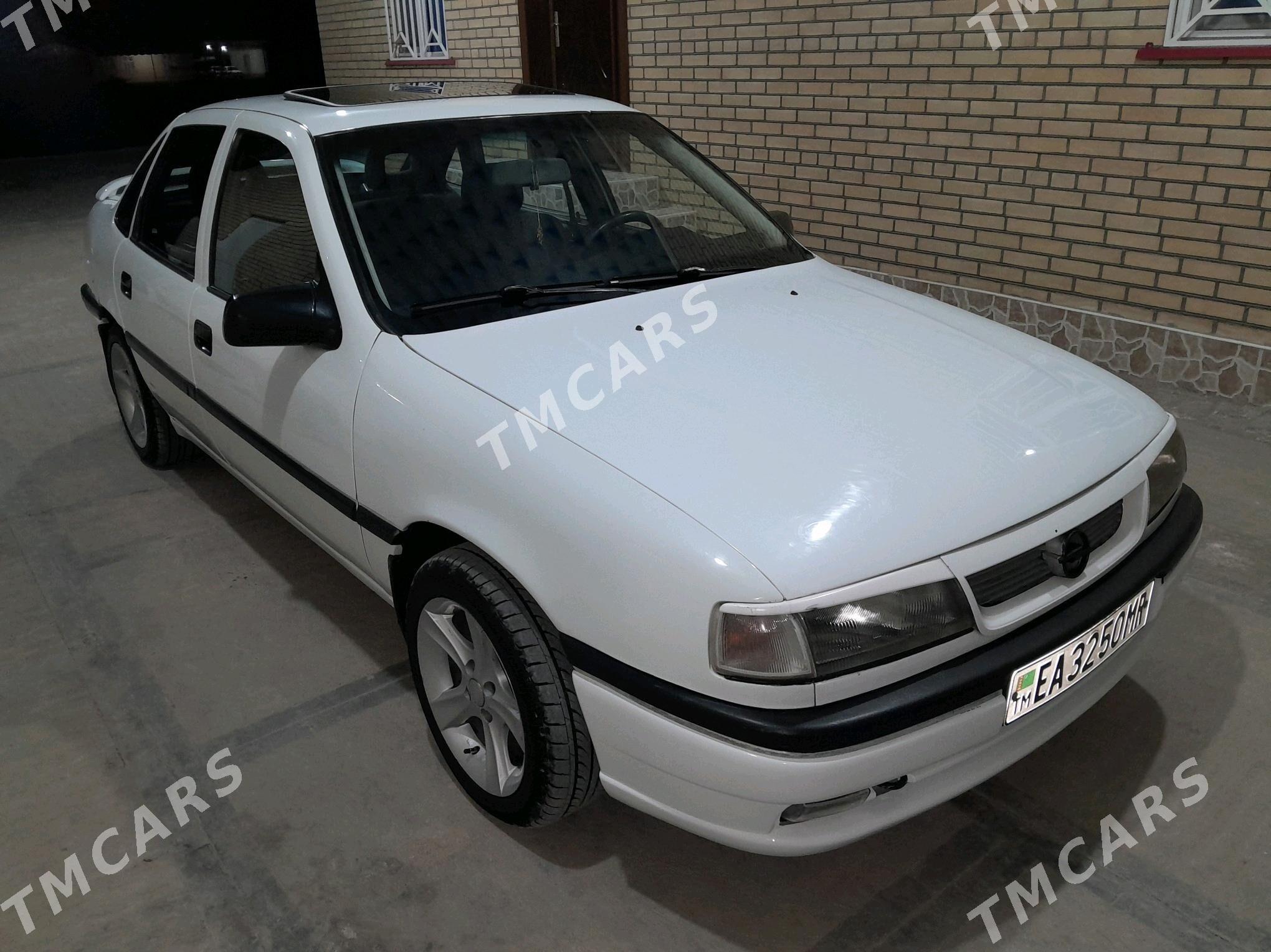 Opel Vectra 1995 - 50 000 TMT - Мургап - img 2