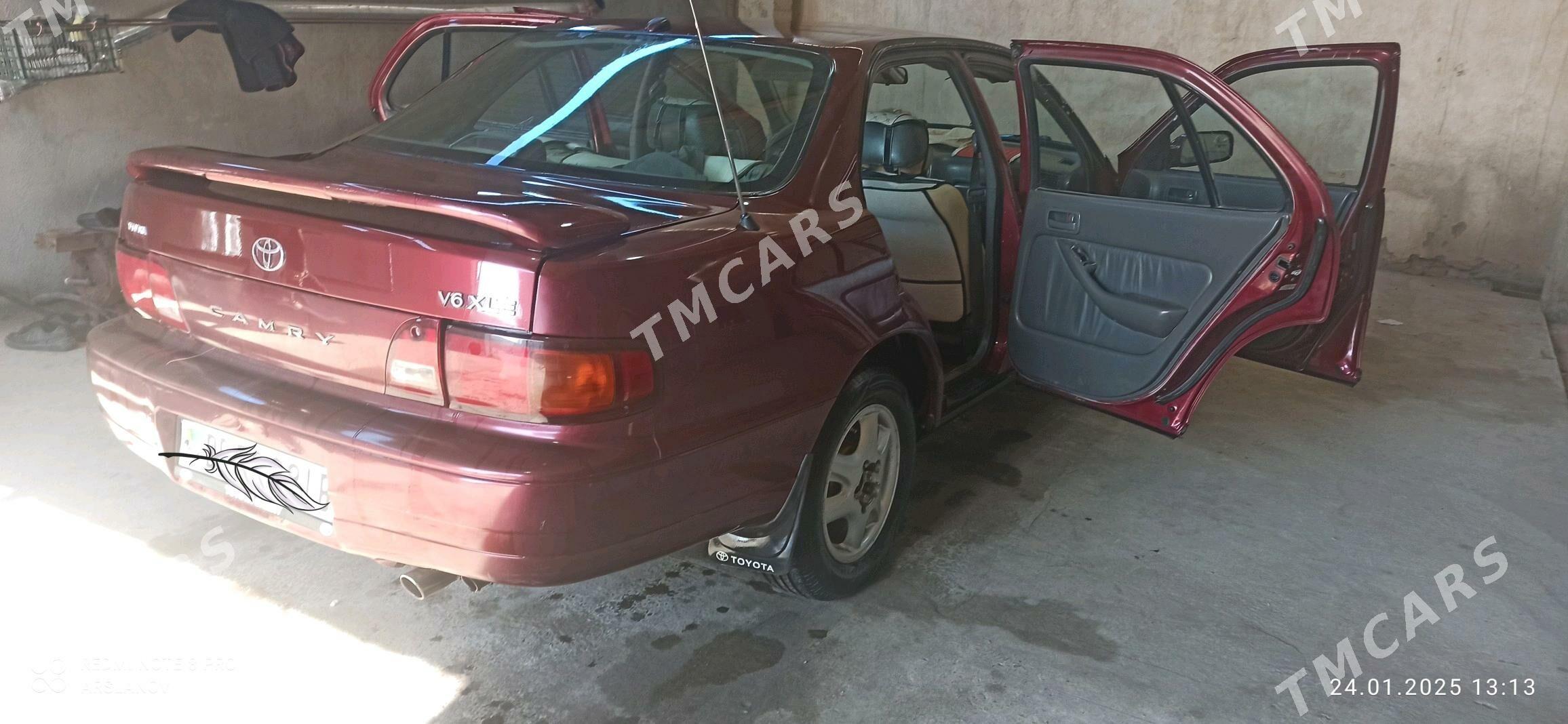 Toyota Camry 1992 - 75 000 TMT - Сакар - img 3