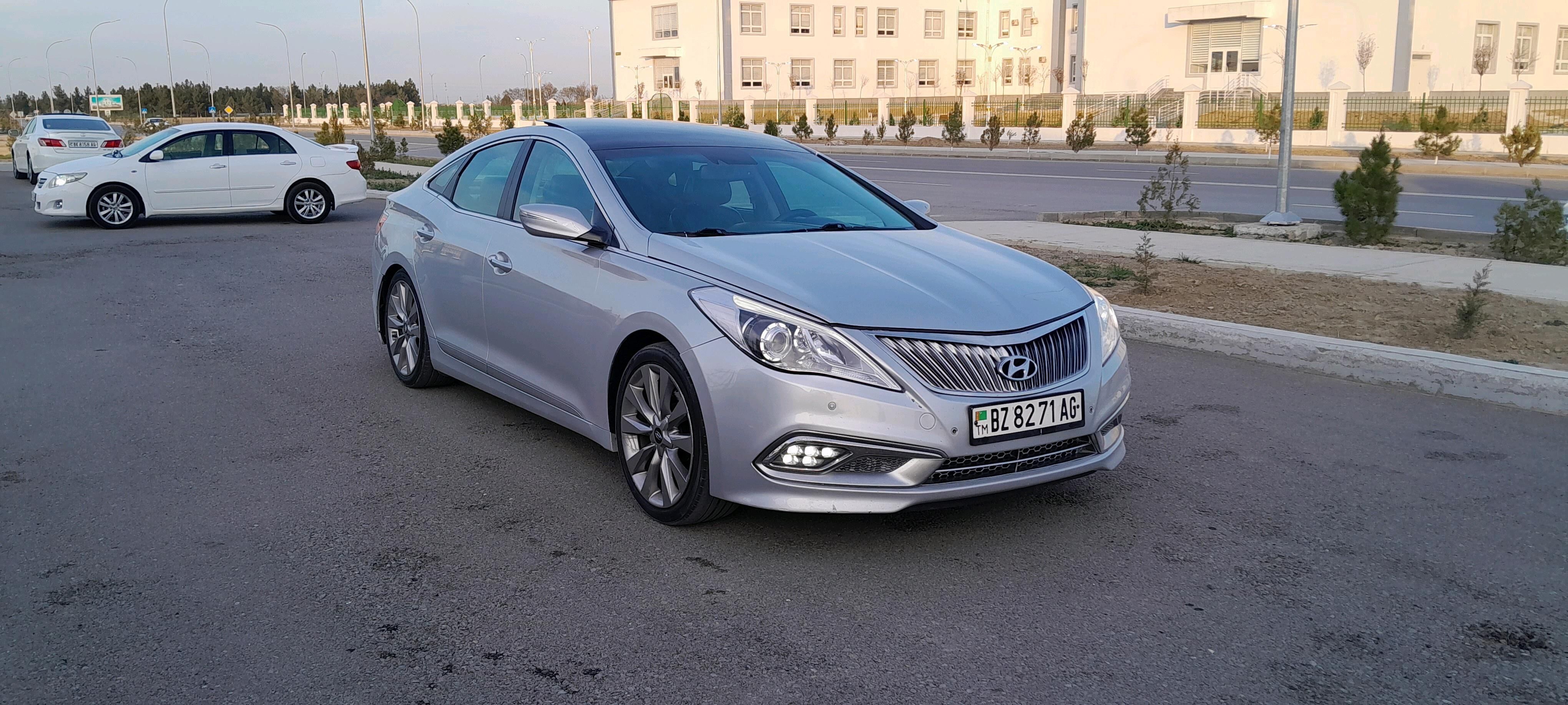 Hyundai Azera 2016 - 270 000 TMT - Büzmeýin - img 3