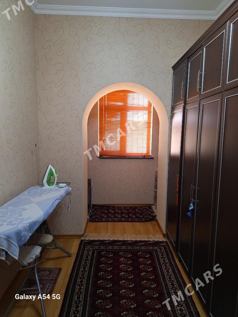 155 квартал 4 комнаты - Balkanabat - img 2