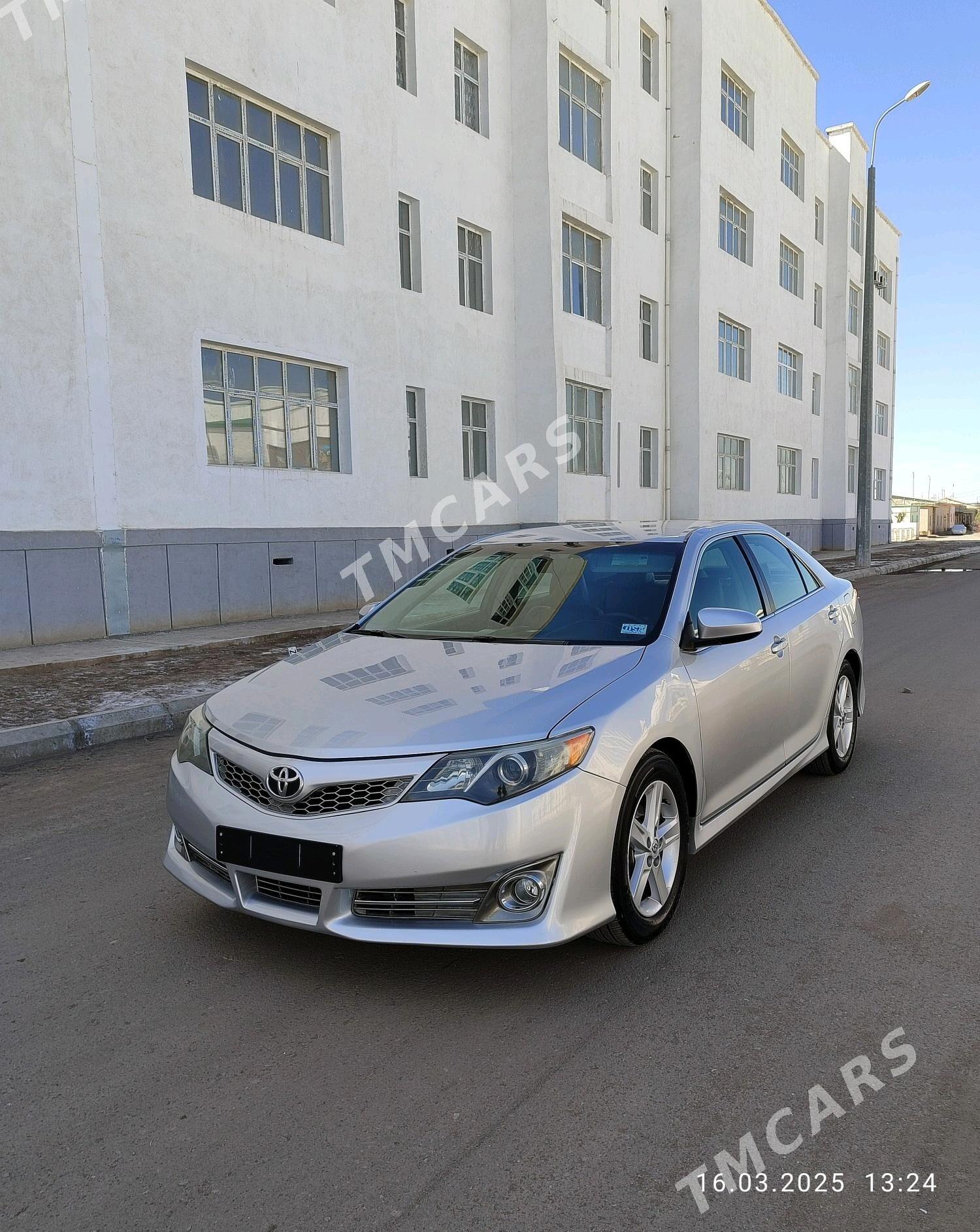 Toyota Camry 2013 - 226 000 TMT - Daşoguz - img 3