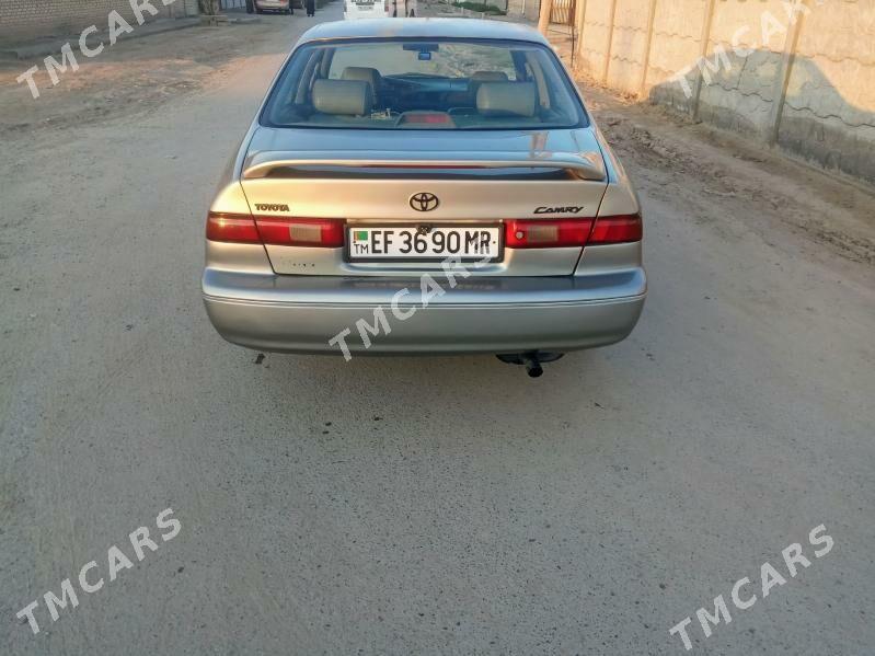 Toyota Camry 1998 - 105 000 TMT - Мары - img 8