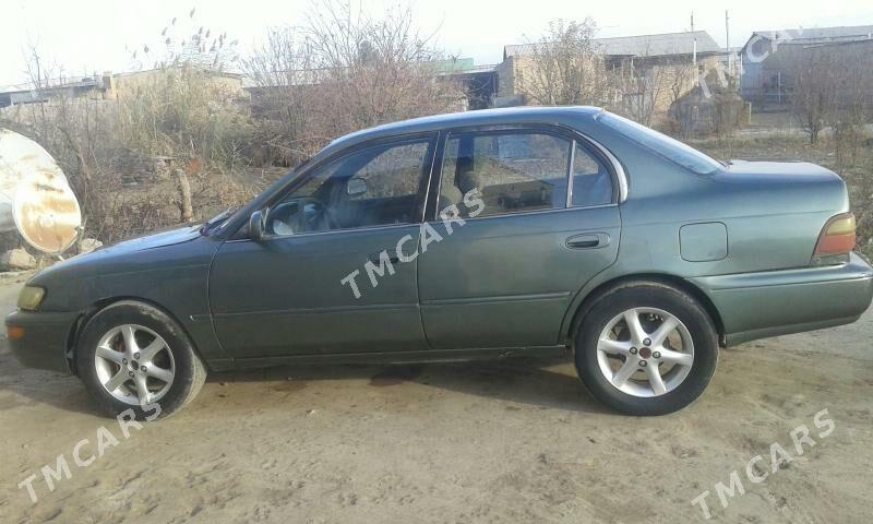 Toyota Corolla 1994 - 40 000 TMT - Сакар - img 4