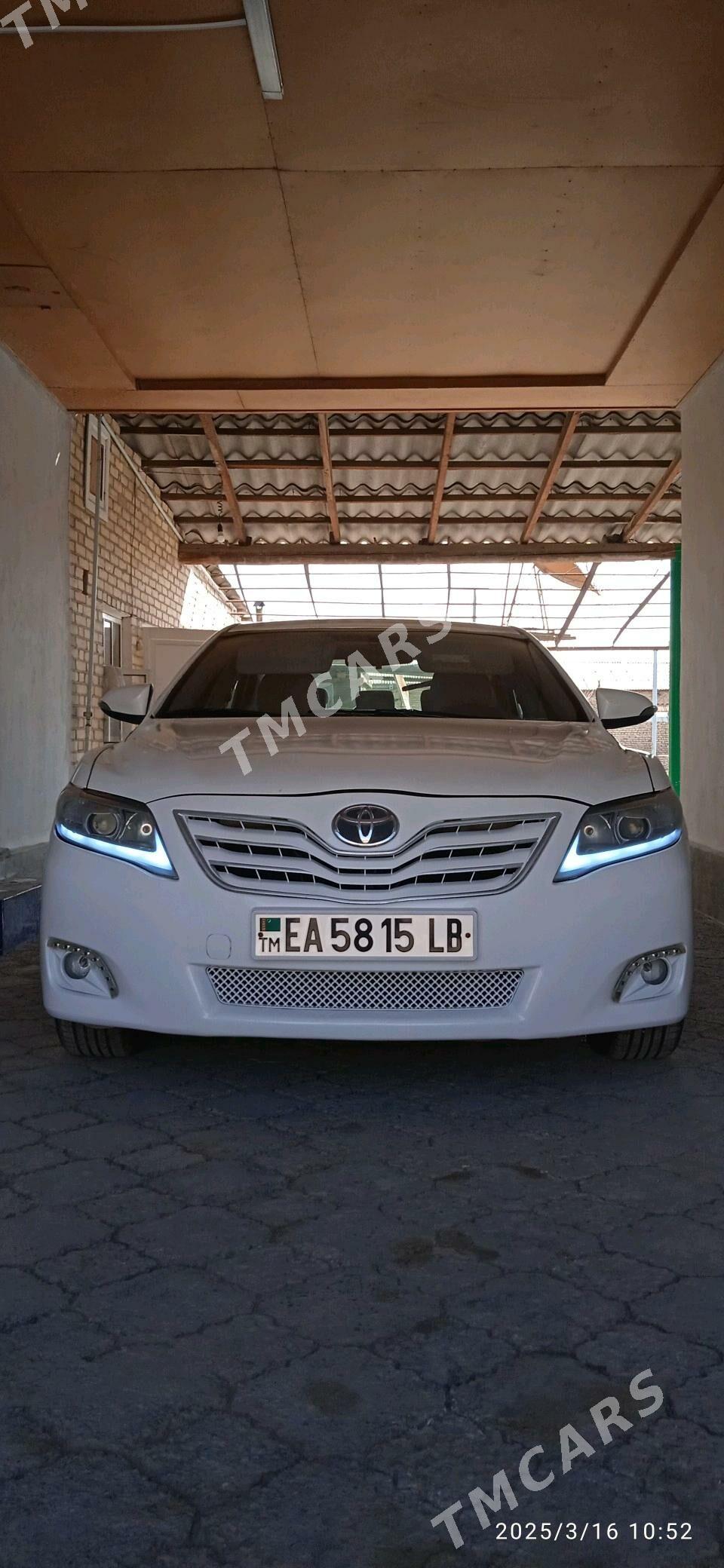 Toyota Camry 2010 - 130 000 TMT - Kerki - img 5