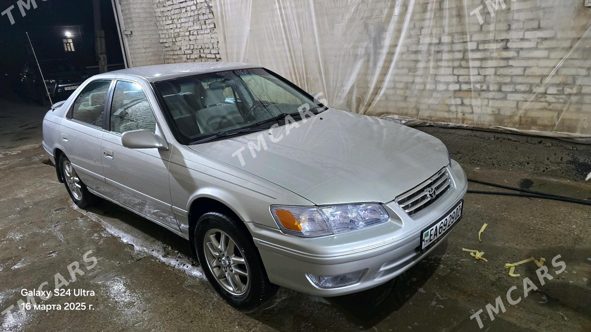 Toyota Camry 2001 - 155 000 TMT - Кёнеургенч - img 2