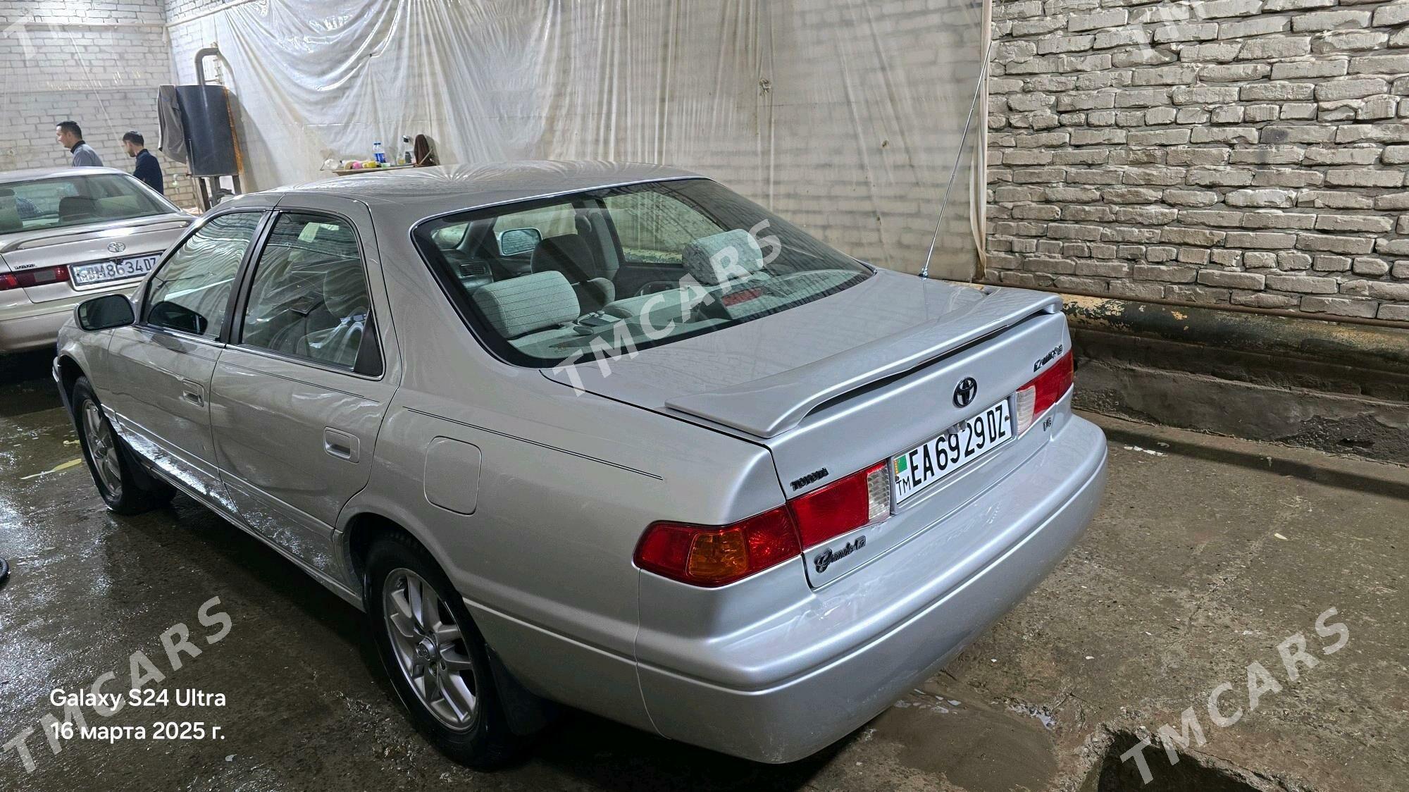 Toyota Camry 2001 - 155 000 TMT - Köneürgenç - img 5