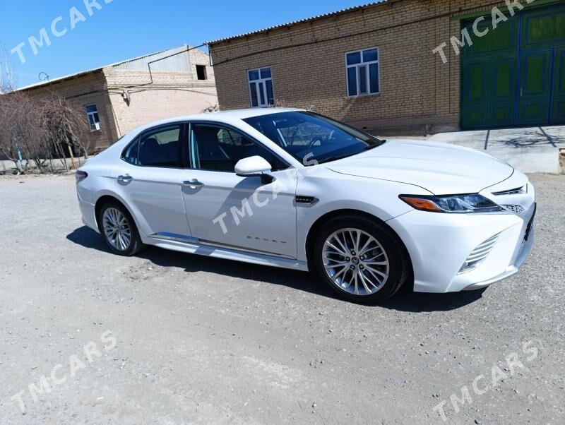 Toyota Camry 2019 - 320 000 TMT - Дянев - img 5