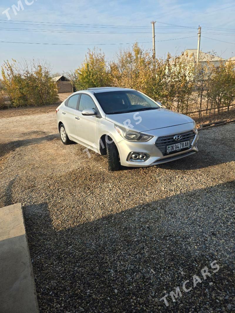 Hyundai Accent 2018 - 200 000 TMT - Ак-Бугдайский этрап - img 4