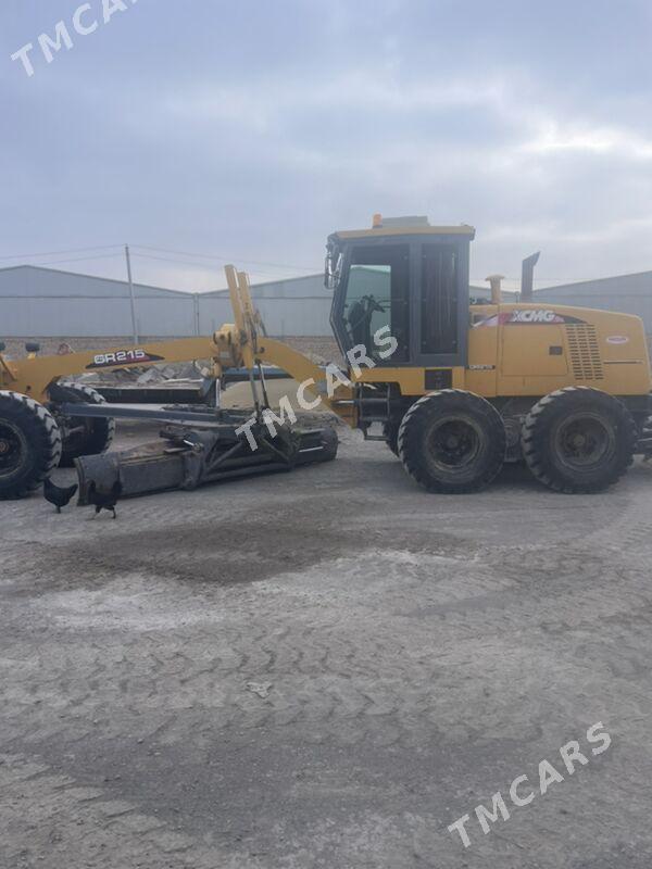 XCMG 500 2011 - 700 000 TMT - Туркменабат - img 3