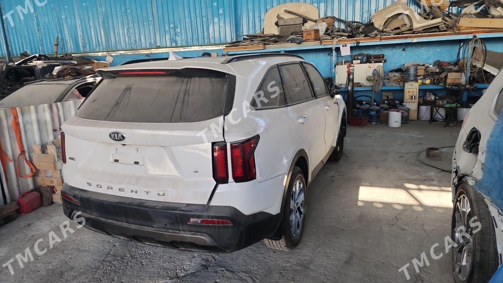 Kia Sorento 2021 - 300 000 TMT - Мары - img 3