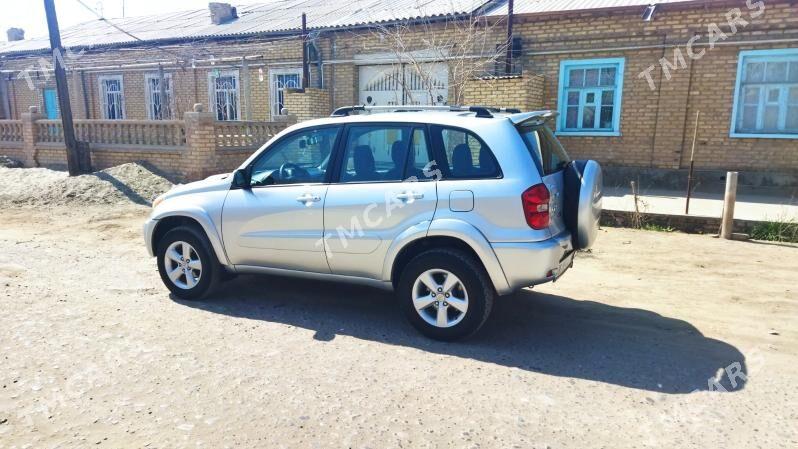Toyota RAV4 2004 - 130 000 TMT - Керки - img 5