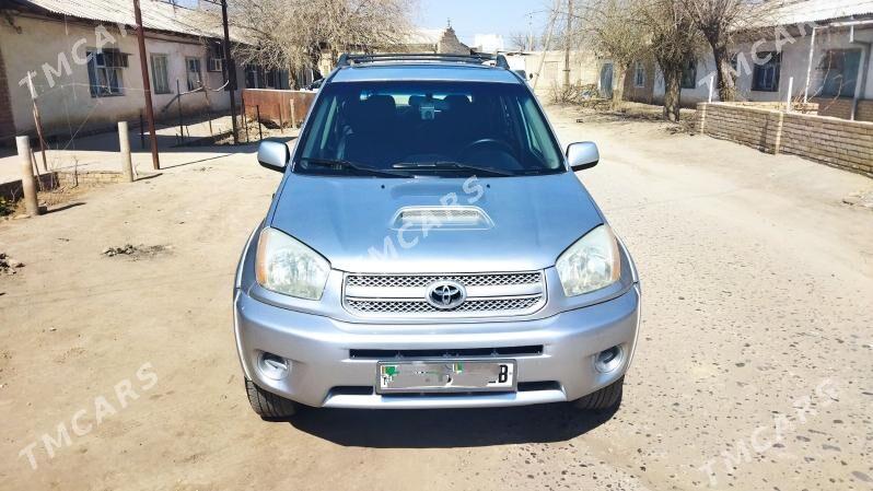 Toyota RAV4 2004 - 130 000 TMT - Керки - img 2