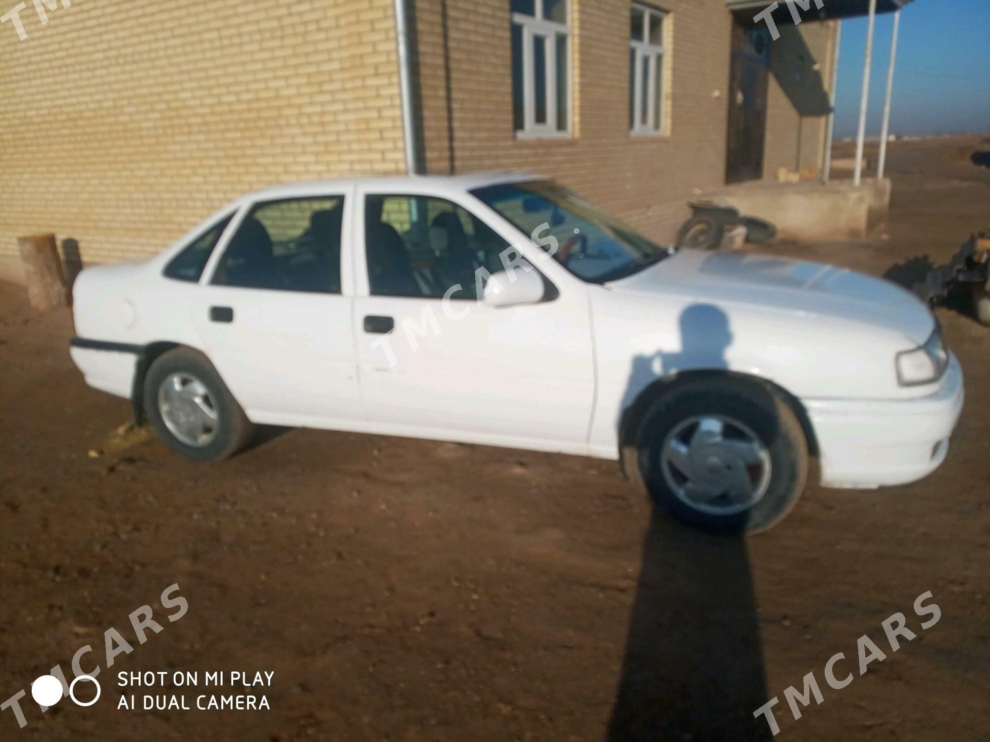 Opel Vectra 1995 - 25 000 TMT - Mary - img 6
