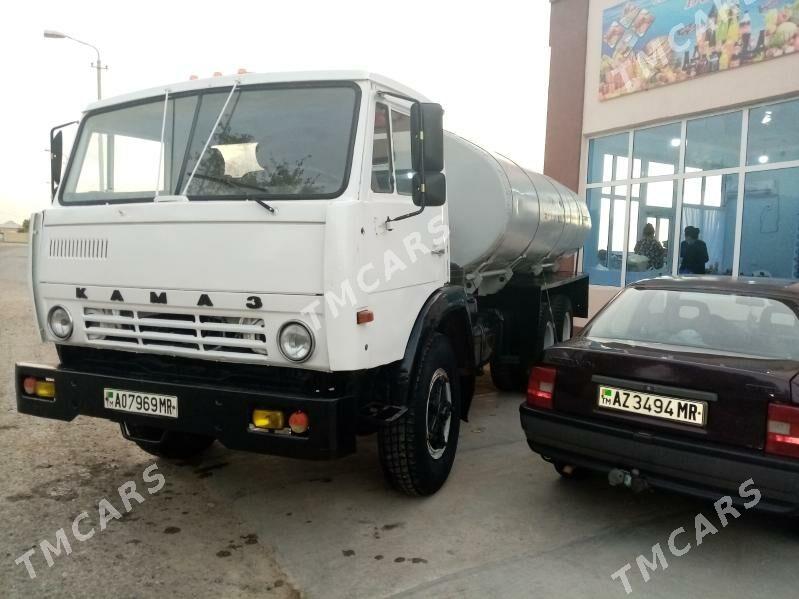 Kamaz 6520 1984 - 220 000 TMT - Байрамали - img 5