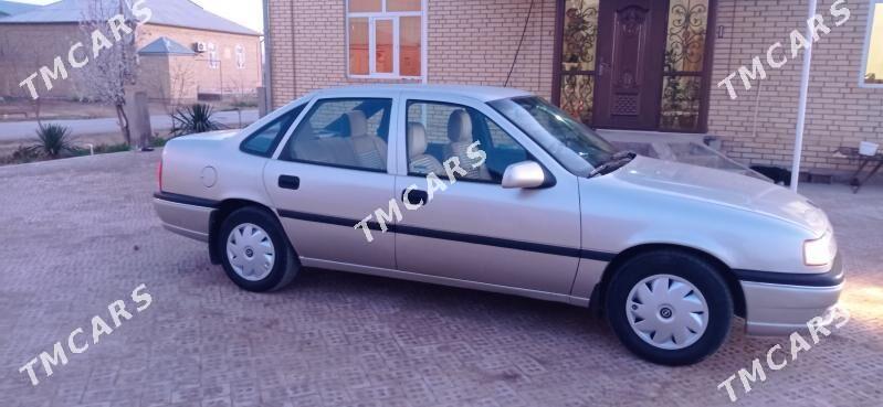 Opel Vectra 1993 - 45 000 TMT - Wekilbazar - img 5