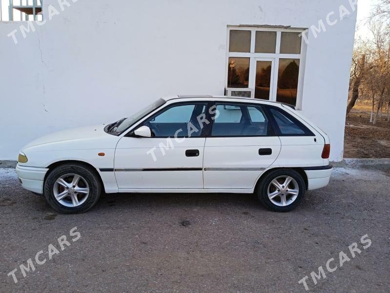 Opel Astra 1993 - 36 000 TMT - Daşoguz - img 3