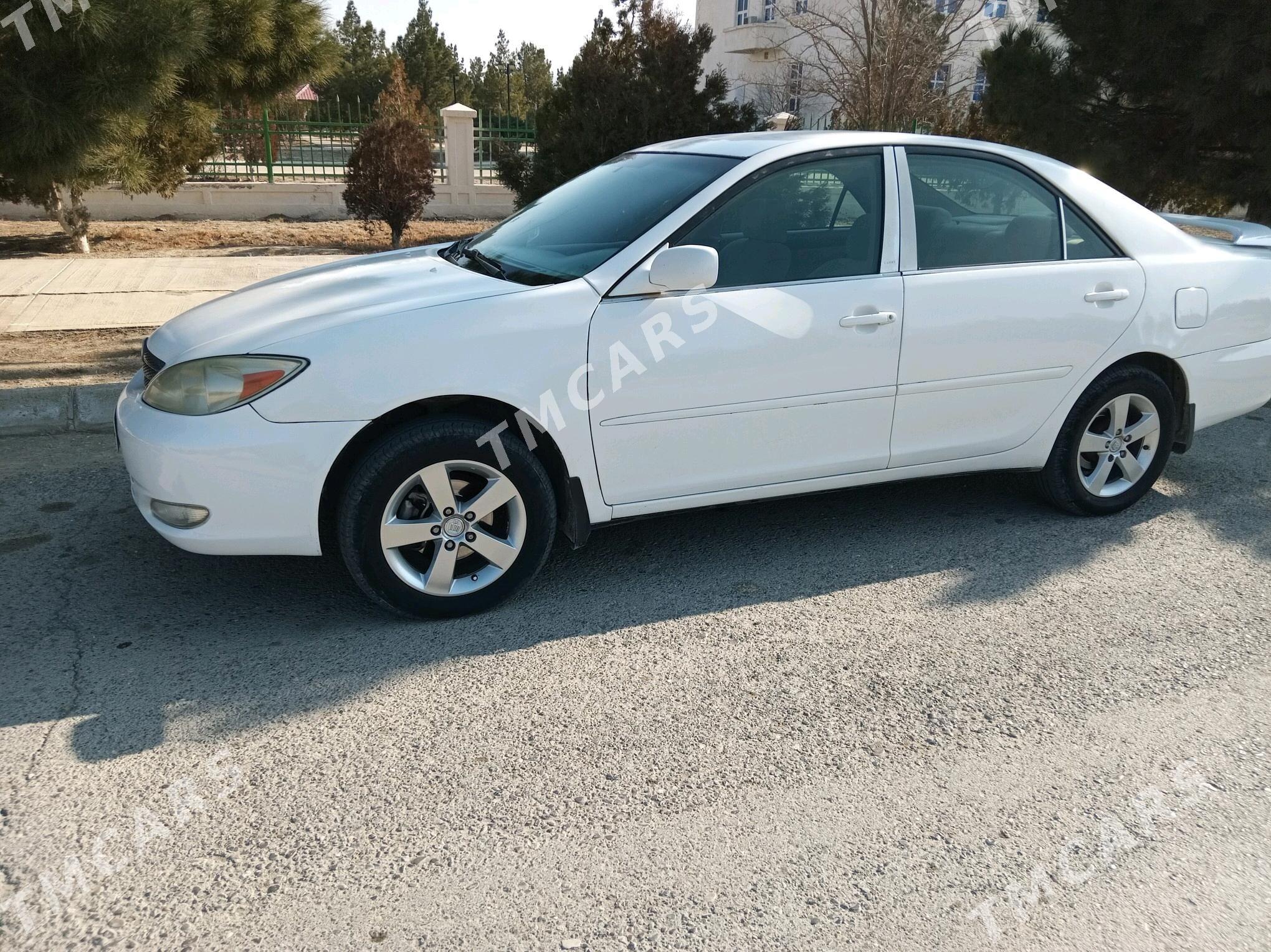 Toyota Camry 2002 - 135 000 TMT - Берекет - img 3