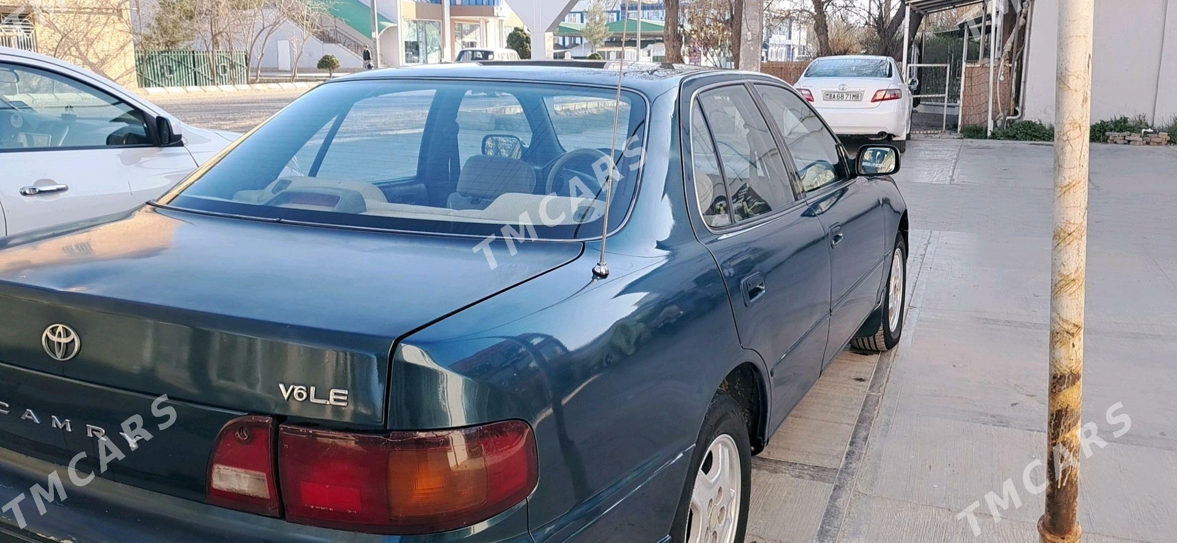 Toyota Camry 1996 - 85 000 TMT - Мары - img 3