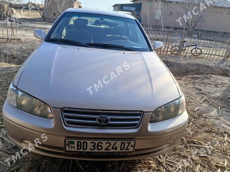 Toyota Camry 2001 - 135 000 TMT - етр. Туркменбаши - img 4