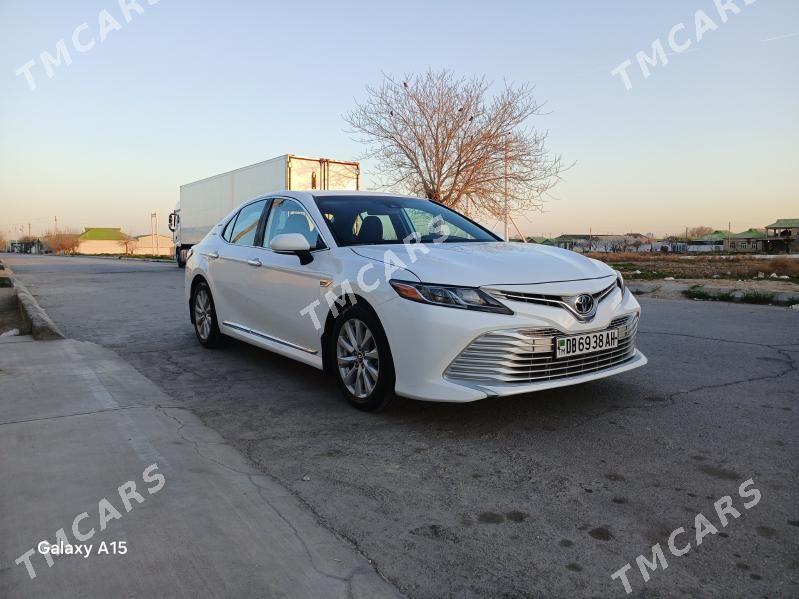 Toyota Camry 2019 - 252 000 TMT - Aşgabat - img 3