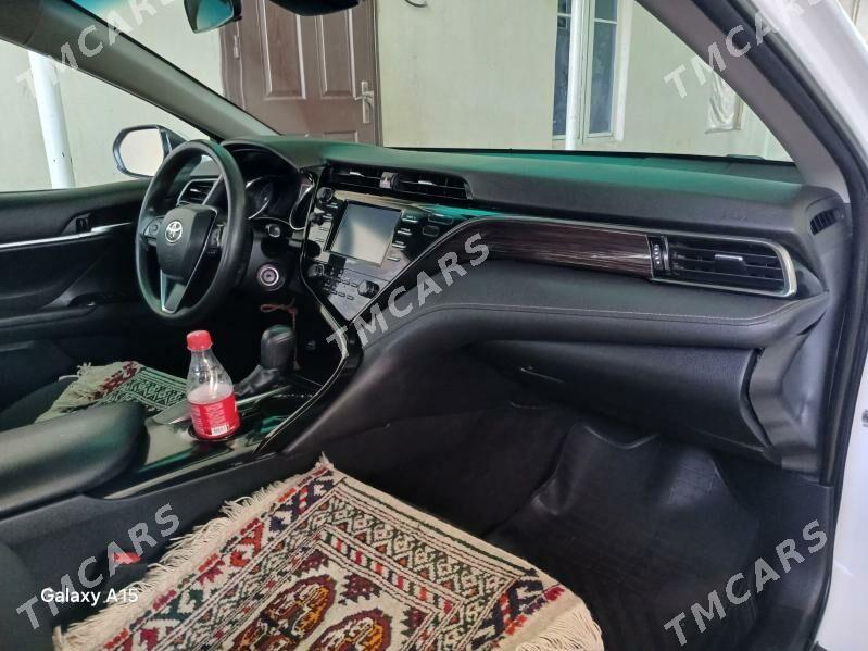 Toyota Camry 2019 - 252 000 TMT - Aşgabat - img 6