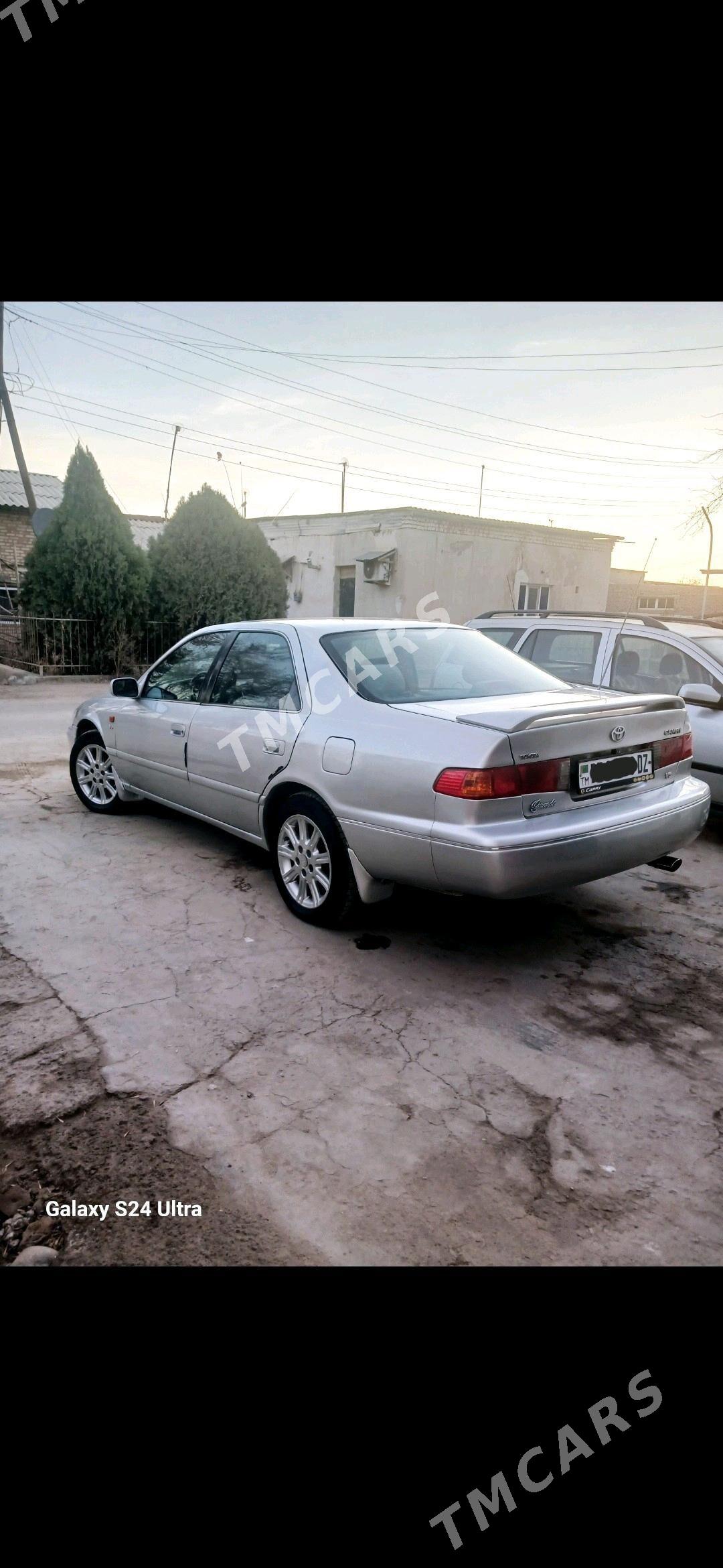 Toyota Camry 2001 - 125 000 TMT - Daşoguz - img 3