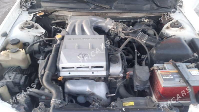 Toyota Camry 2000 - 122 000 TMT - Daşoguz - img 5