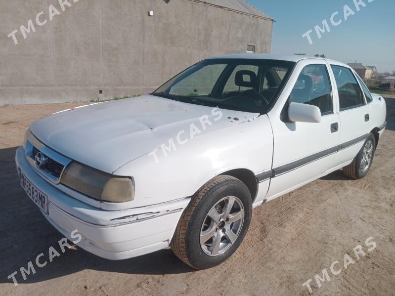 Opel Vectra 1991 - 30 000 TMT - Мургап - img 2