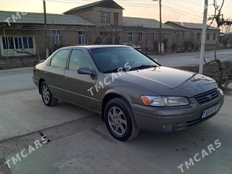 Toyota Camry 1999 - 120 000 TMT - Saýat - img 2