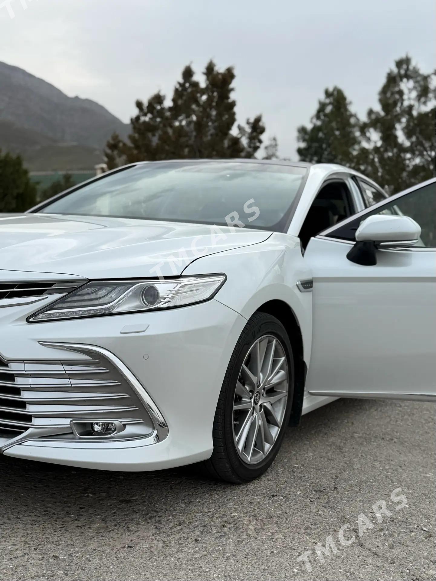 Toyota Camry 2022 - 660 000 TMT - Aşgabat - img 8