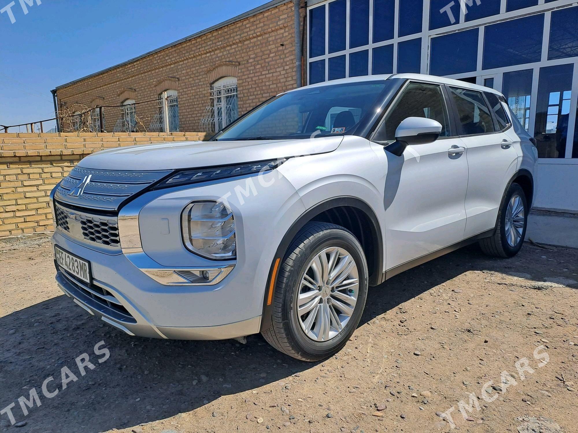 Mitsubishi Outlander 2024 - 385 000 TMT - Ёлётен - img 3