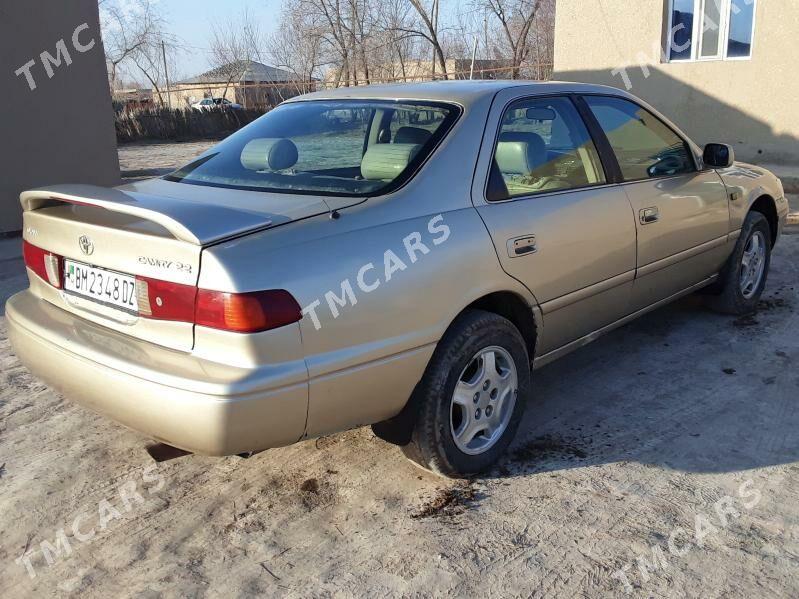 Toyota Camry 2001 - 95 000 TMT - етр. Туркменбаши - img 4