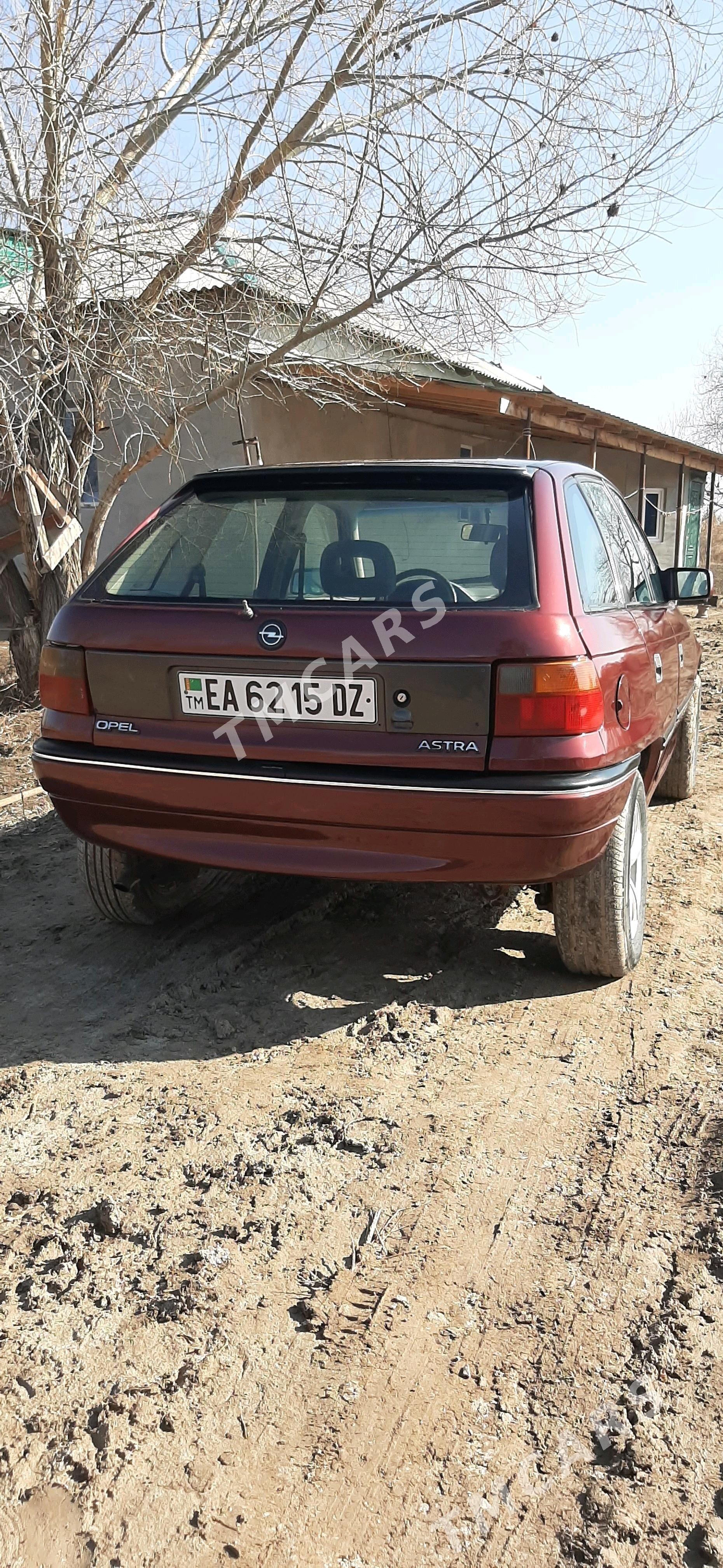 Opel Astra 1992 - 33 000 TMT - Köneürgenç - img 3