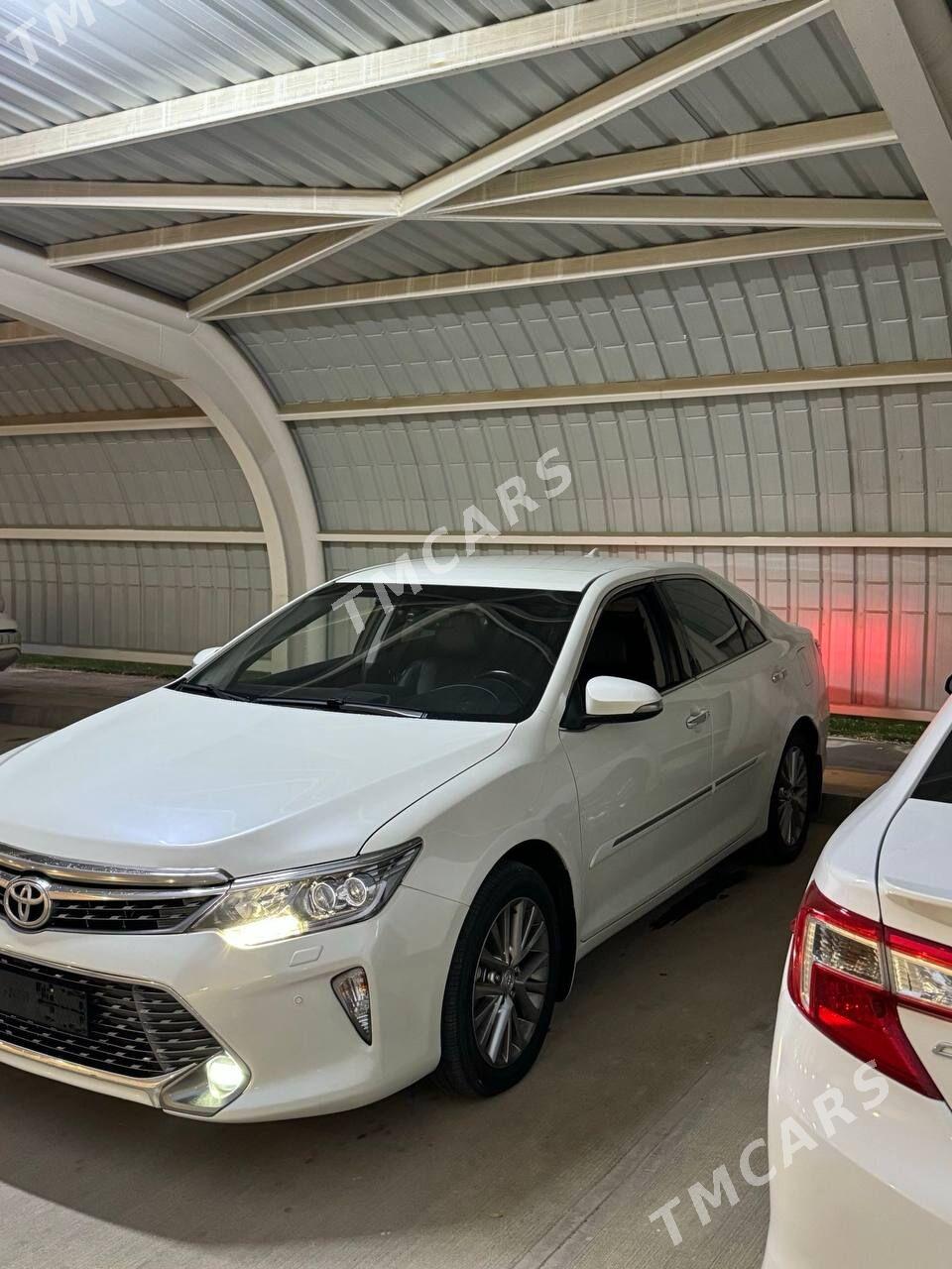 Toyota Camry 2017 - 550 000 TMT - Aşgabat - img 4