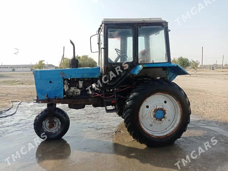 MTZ 80 2002 - 980 000 TMT - Яшлык - img 4