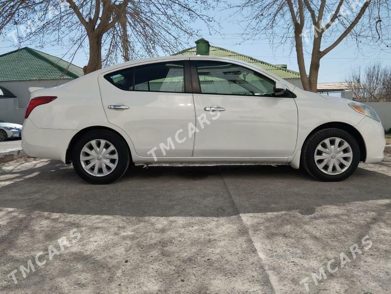 Nissan Versa 2013 - 115 000 TMT - Gurtly - img 4