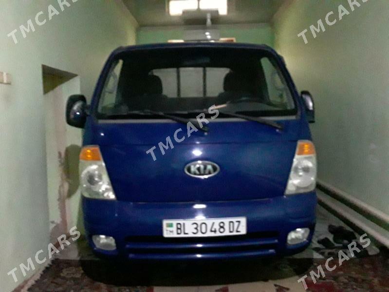 Kia Bongo 2009 - 160 000 TMT - Дашогуз - img 3