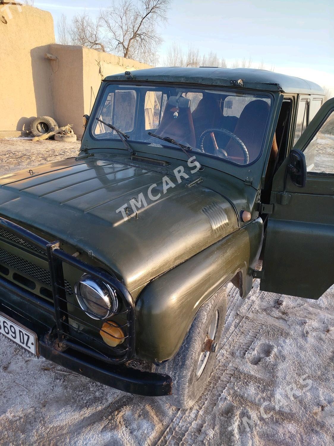 UAZ 469 2001 - 15 000 TMT - Кёнеургенч - img 5