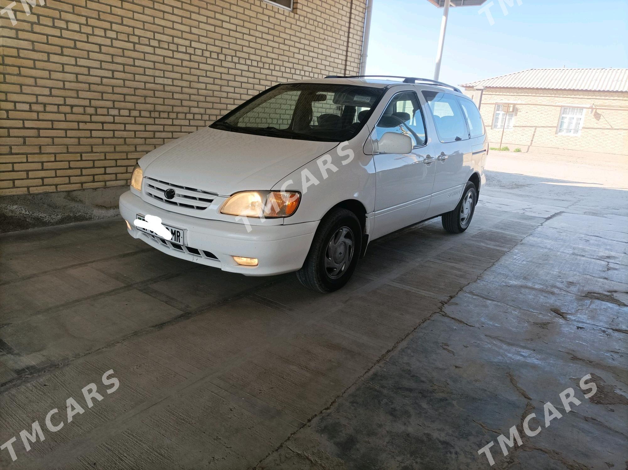 Toyota Sienna 2001 - 124 000 TMT - Mary - img 5
