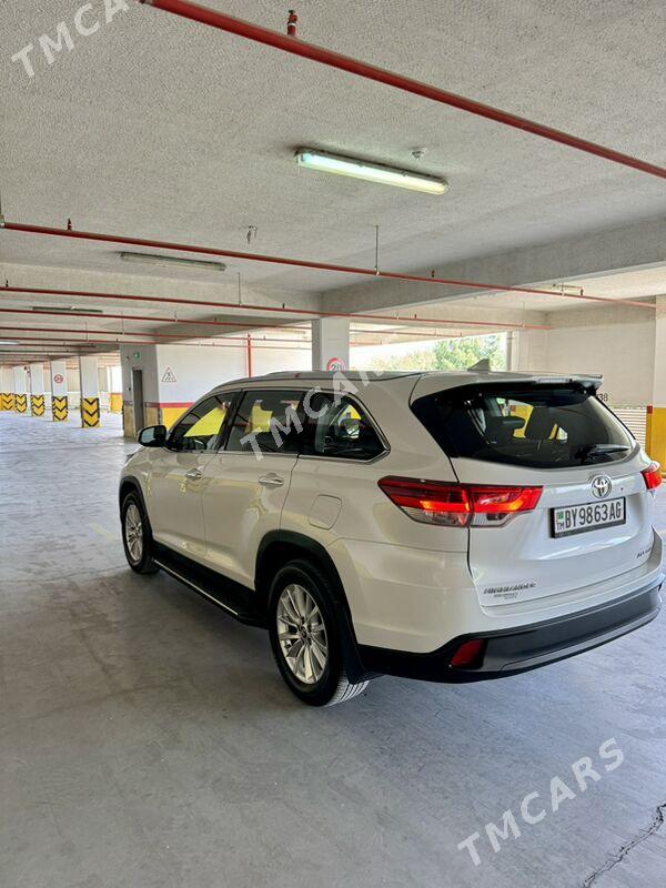 Toyota Highlander 2018 - 385 000 TMT - Aşgabat - img 3