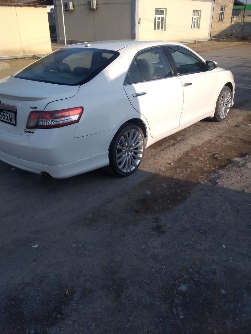 Toyota Camry 2009 - 130 000 TMT - Ак-Бугдайский этрап - img 2