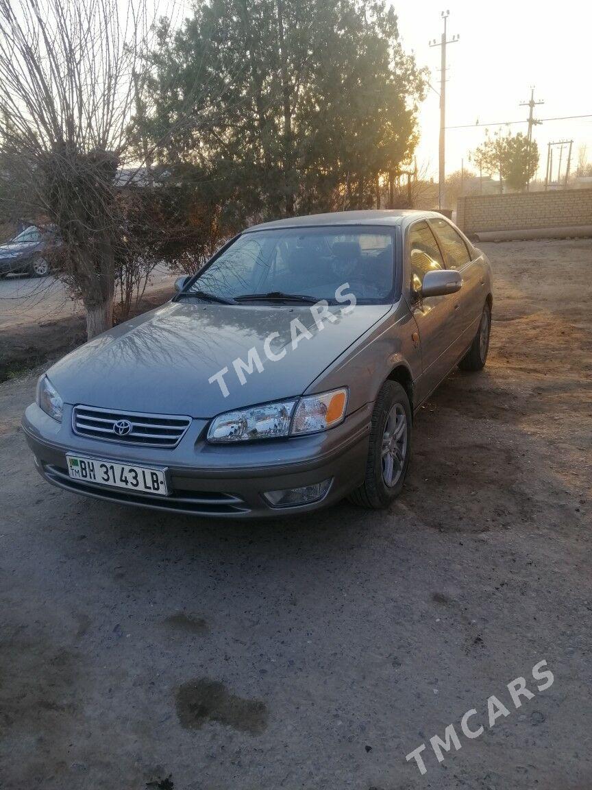 Toyota Camry 1997 - 90 000 TMT - Garabekewül - img 2