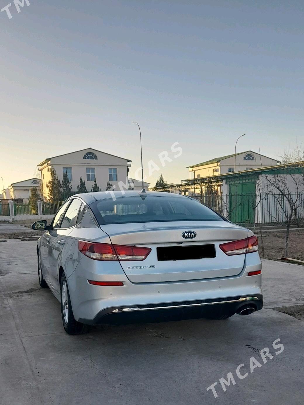 Kia Optima 2019 - 190 000 TMT - Гёкдже - img 5