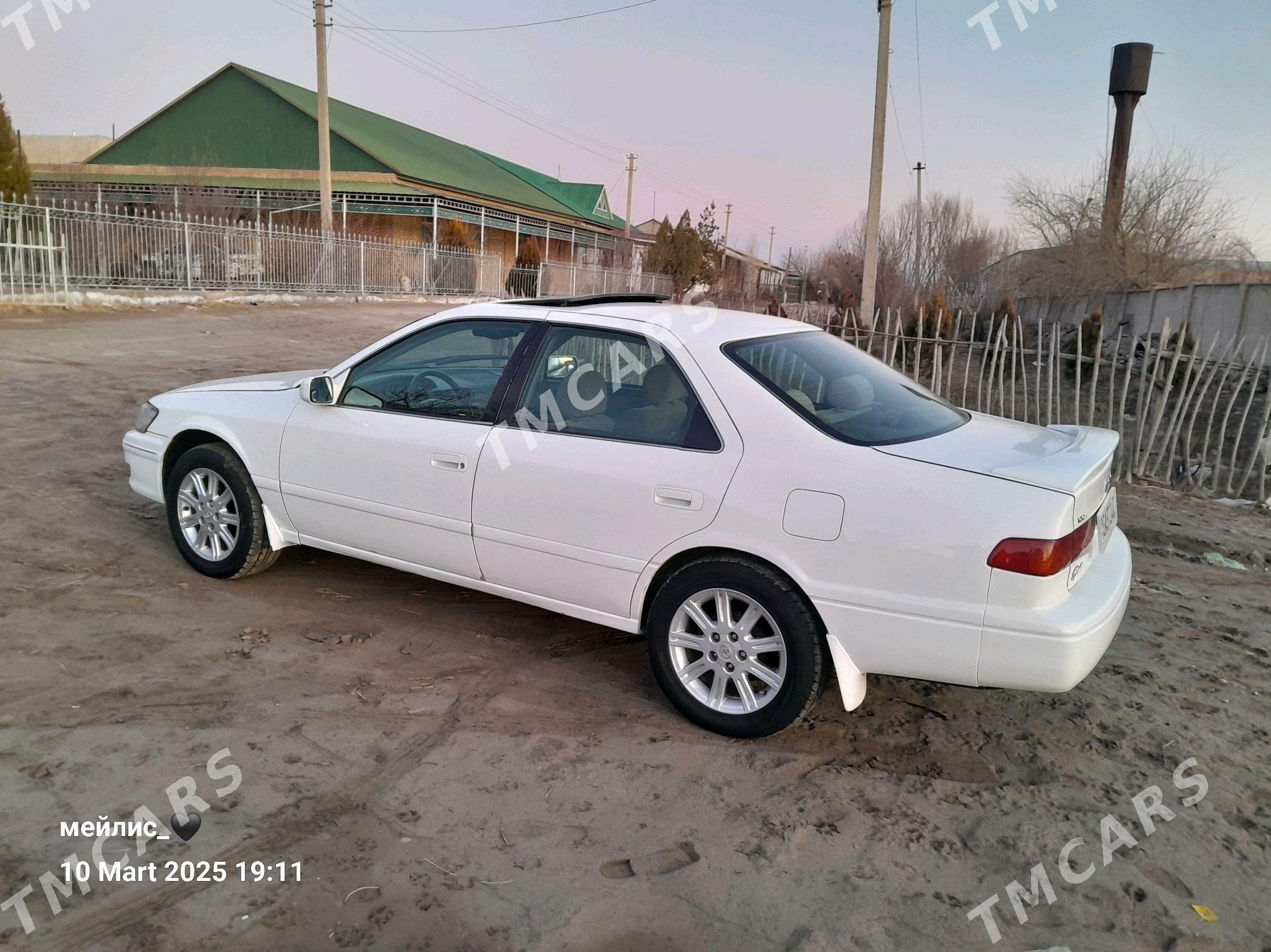 Toyota Camry 2001 - 135 000 TMT - Köneürgenç - img 6